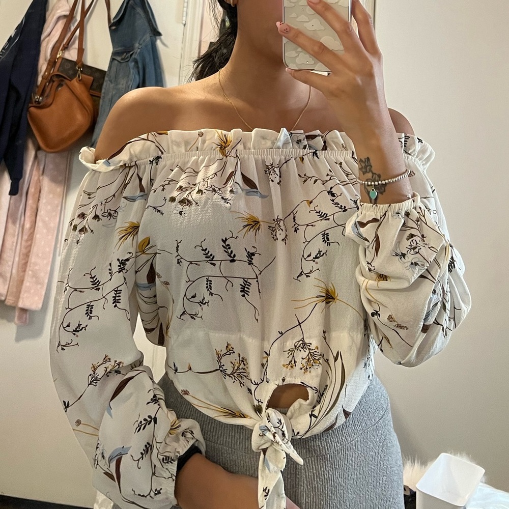 Floral off shoulder top